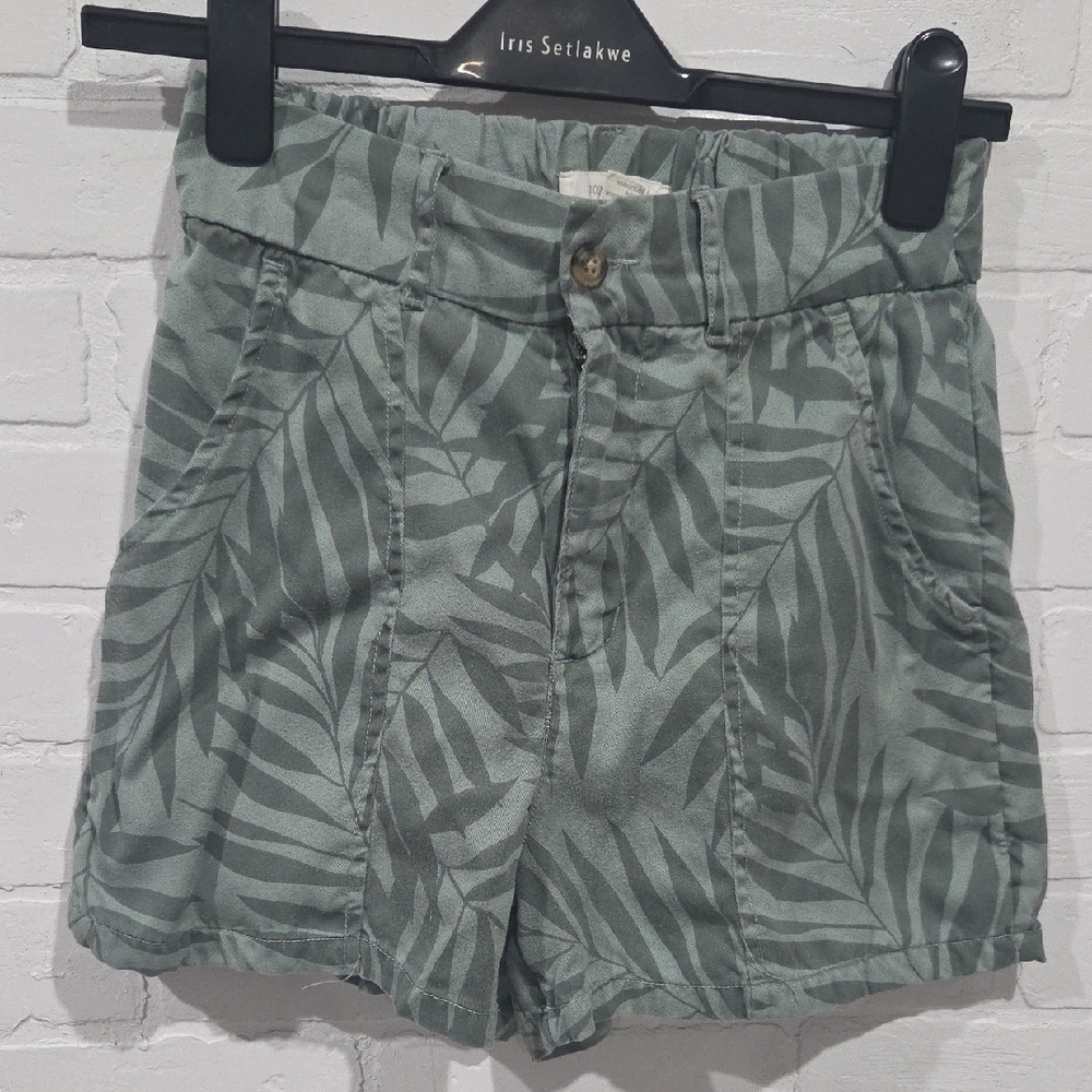 C&C California Olive Leaf Print Women Shorts